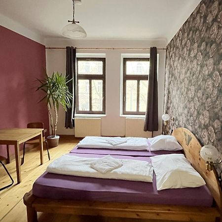 Homeplanet Hostel Лейпциг Экстерьер фото